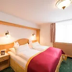 Hotel Arlberghaus Zürs