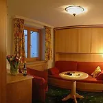 Arlberghaus Hotel
