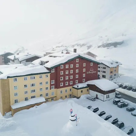 Arlberghaus Hotel