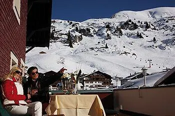 Hotel Arlberghaus 4*