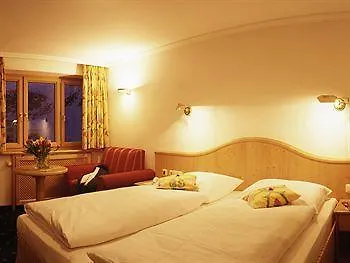 Arlberghaus מלון 4*