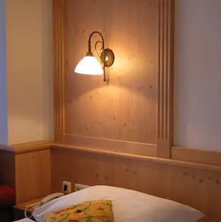 Hotel Arlberghaus 4*