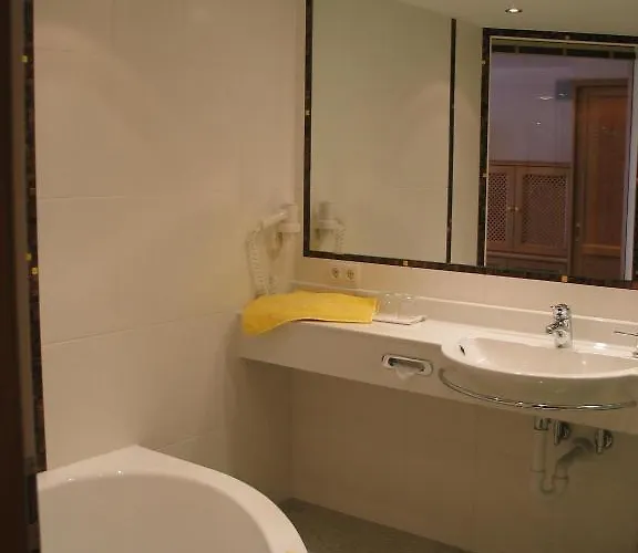 Arlberghaus Hotel 4*