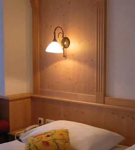 Hotel Arlberghaus 4*